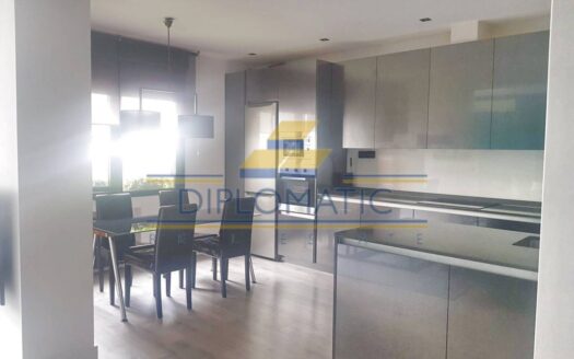 Piso en venta en Castellana