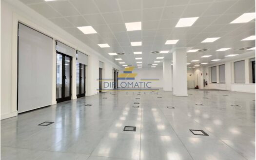 Oficina en alquiler en Sol