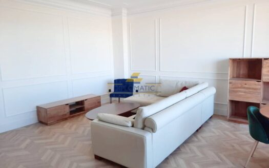 Piso en alquiler en Nueva España