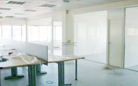 Edificio en alquiler en Valdelacasa