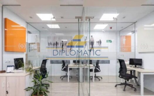 Oficina en alquiler en Cuatro Caminos
