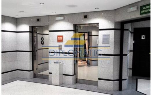 Oficina en alquiler en Castellana