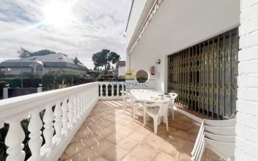 Chalet unifamiliar en venta en Zona Carretera del Plantío