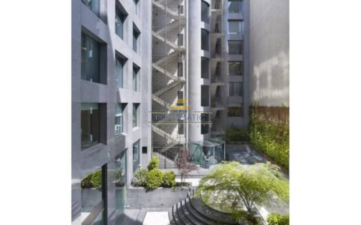 Oficina en alquiler en Castellana