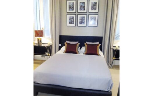 Piso en venta en Sol