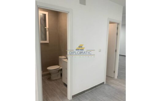 Oficina en alquiler en Río Rosas