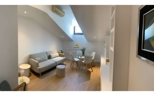 Apartamento en alquiler en Sol