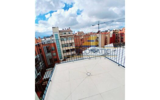 Ático en venta en Guindalera
