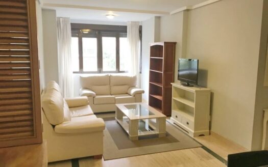 Piso en alquiler en Lista