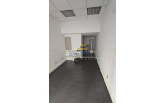 Local en venta en Cuatro Caminos
