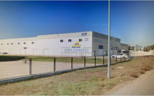 Nave comercial en alquiler en Garena