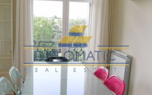 Piso en alquiler en Castellana