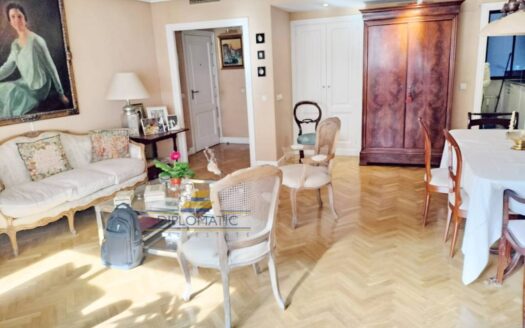 Piso en venta en Río Rosas