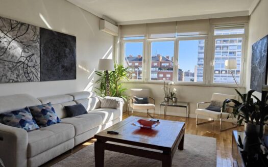 Piso en alquiler temporal en Cuatro Caminos