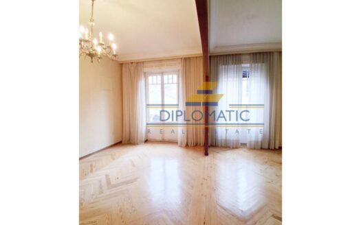 Piso en venta en Recoletos