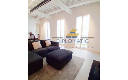 Piso en alquiler temporal en Castellana