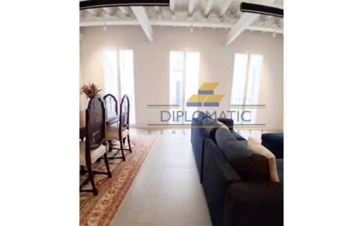 Piso en alquiler temporal en Castellana