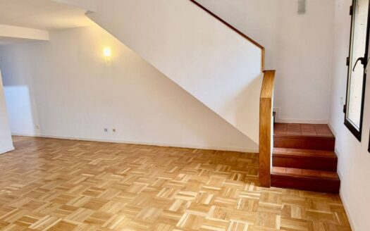 Dúplex en alquiler en Cortes-Huertas