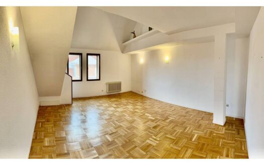 Dúplex en alquiler en Cortes-Huertas