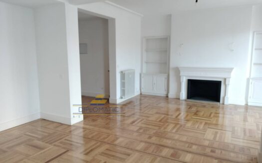 Piso en alquiler en Hispanoamérica