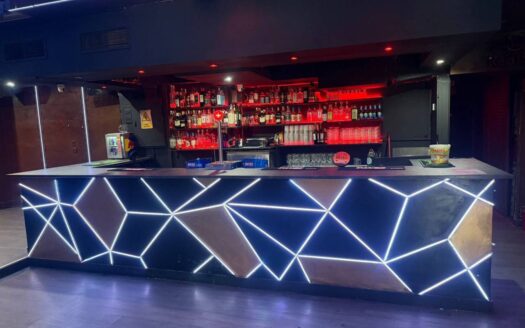 Local en traspaso en Castillejos