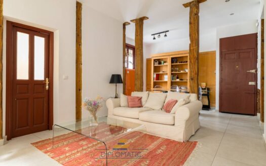 Piso en alquiler en Recoletos