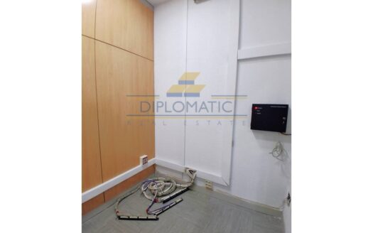 Oficina en alquiler en Orcasur