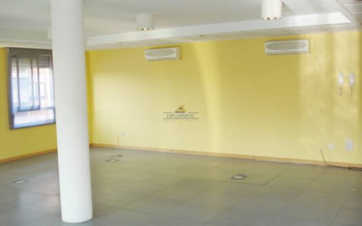 Oficina en alquiler en Adelfas