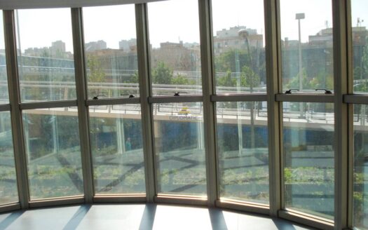 Oficina en alquiler en Adelfas