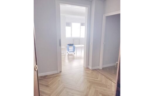 Piso en alquiler en Almagro
